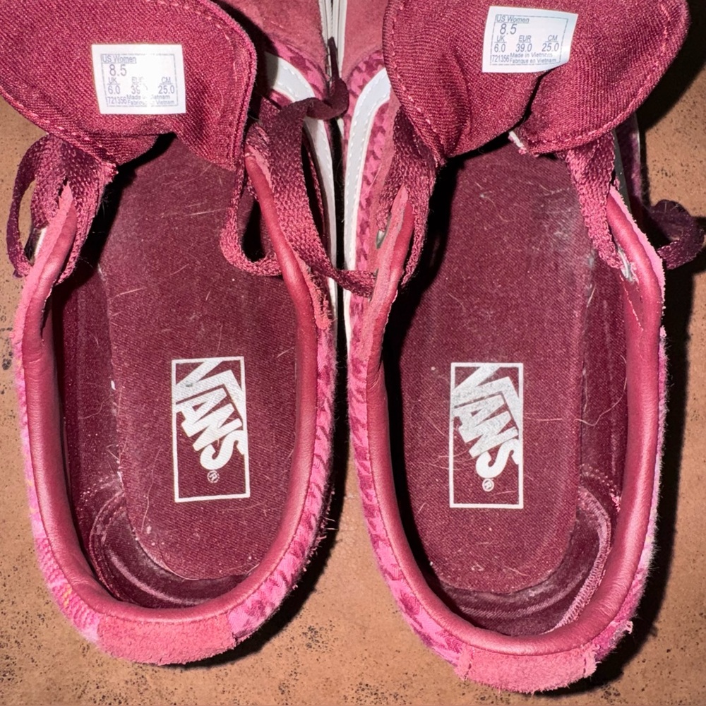 Suede Vans - Picture 9 of 11